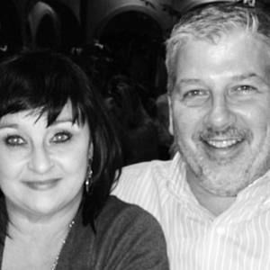 Meet your Posher, Sharona